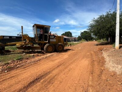 Secretaria de Obras realiza patrolamento na Avenida Jorge Teixeira